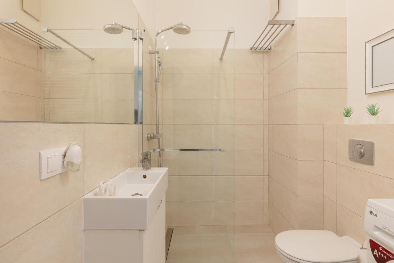 Niemcewicza Pet-Friendly Apartment By Noclegi Renters Warsawa Bagian luar foto
